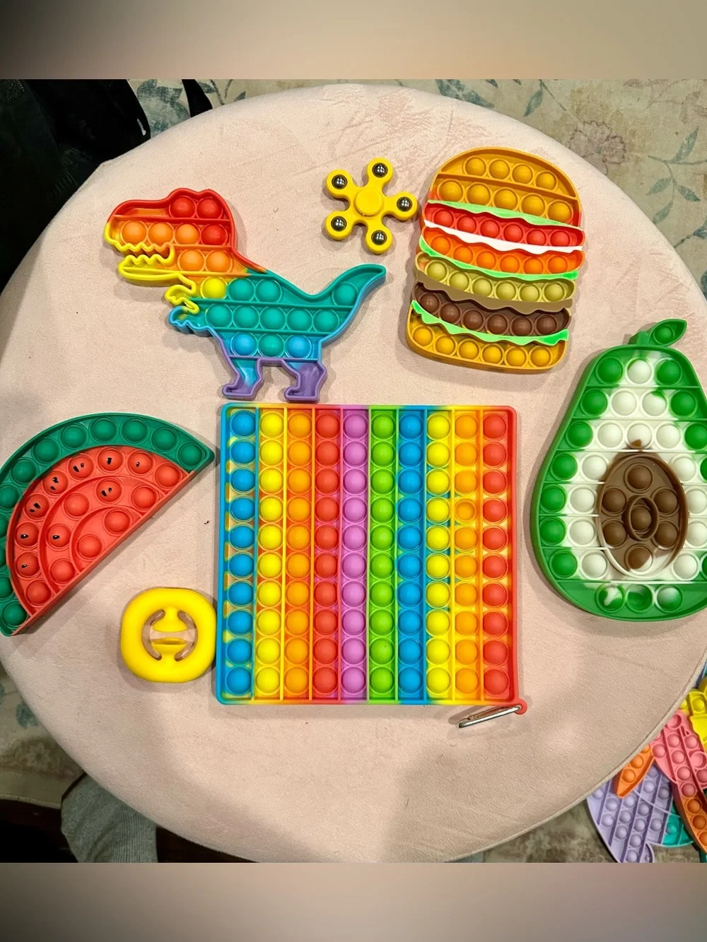 7-Piece Pop It Fidget Toy Bundle Rainbow Food Dinosaur Sensory Toys